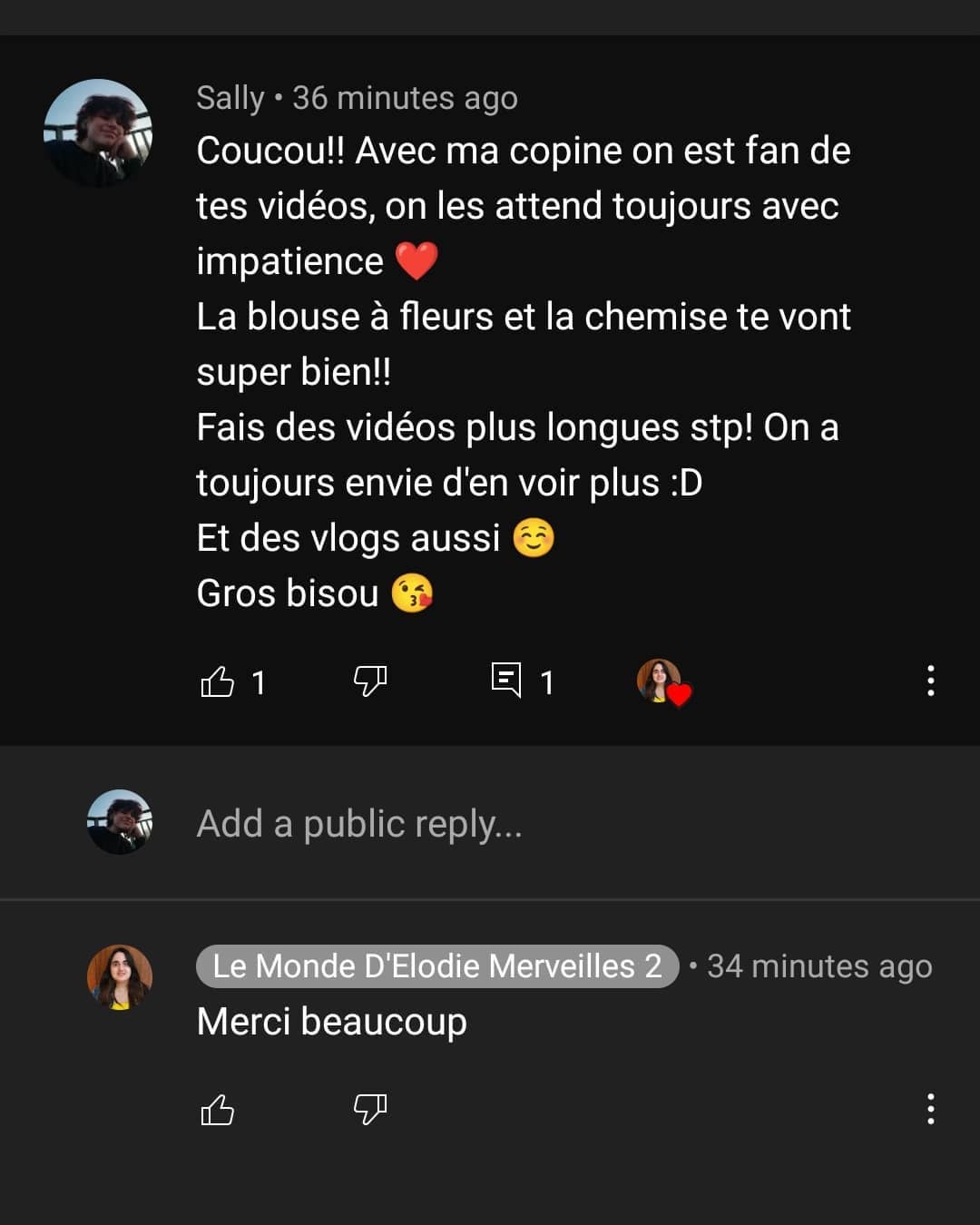 les fragments de mon ego brisé se dispersent sur le sol du salon