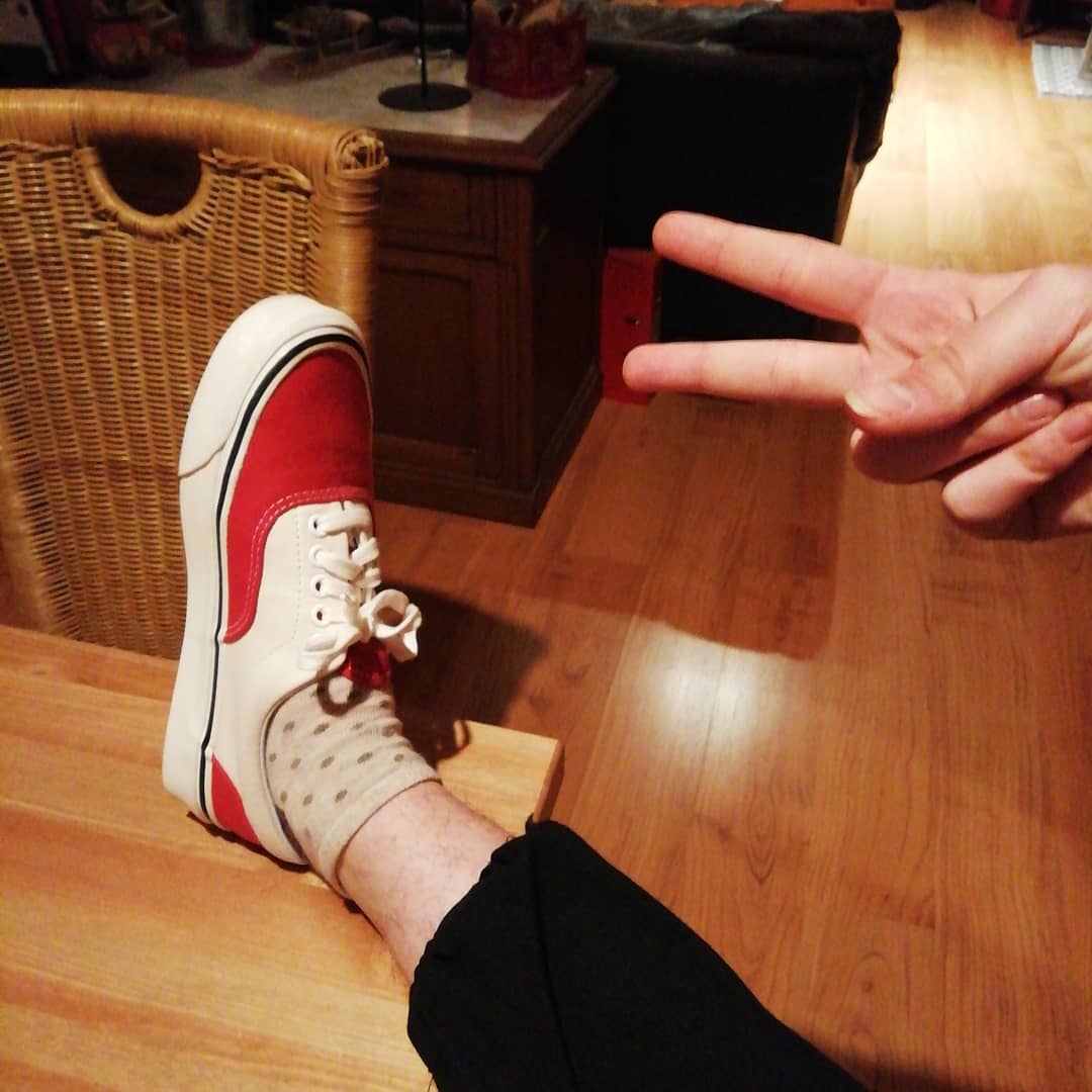Salomé a des chaussures neuves hihi