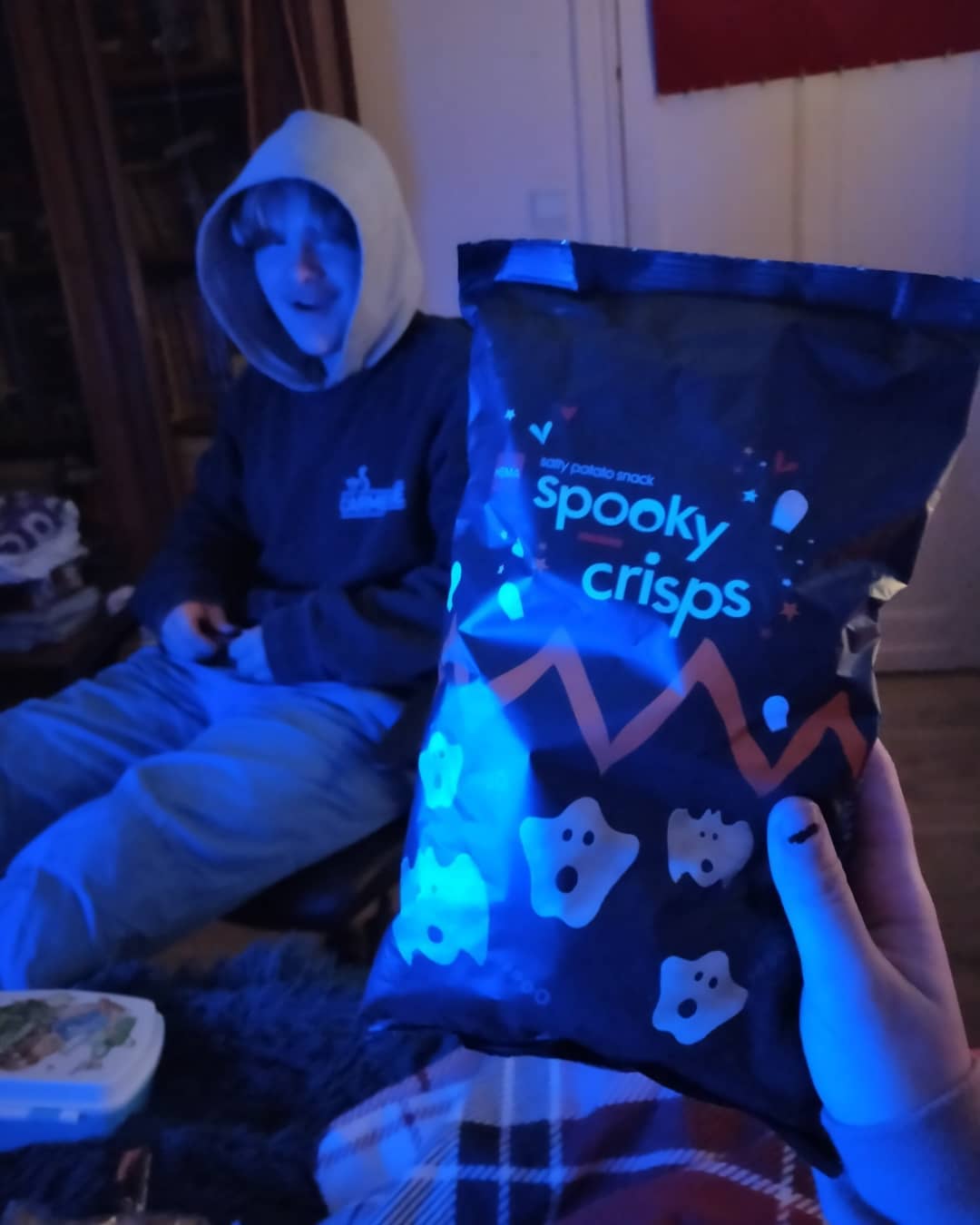 souvenir des spooky crisps
