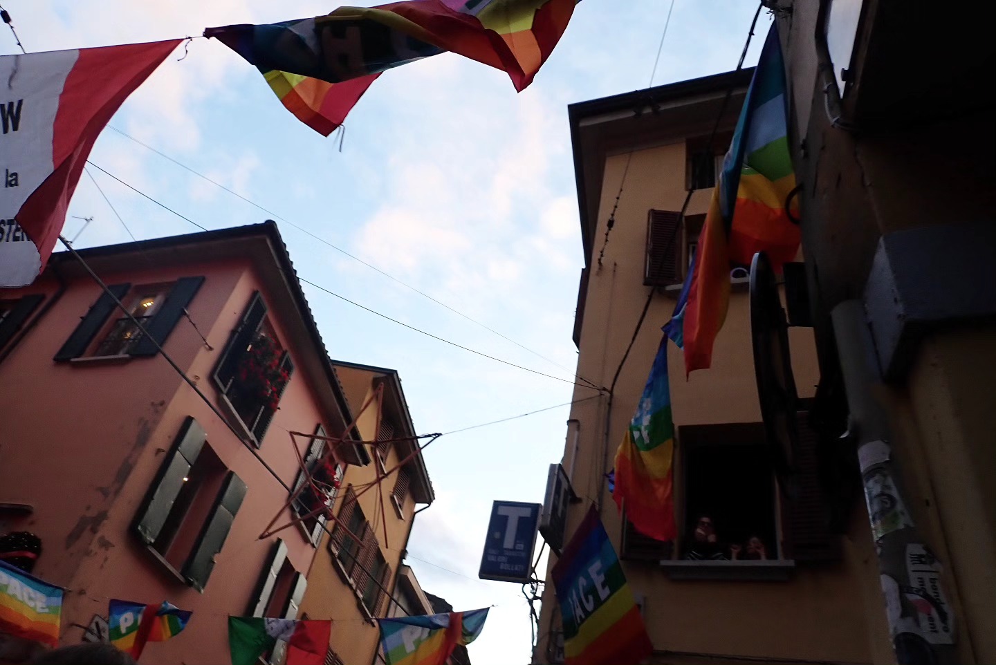 grazie simona per la lezione culturale del 25 aprile ð«¶ð¥